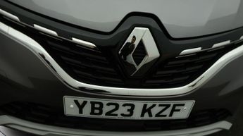Renault Captur TECHNO E-TECH