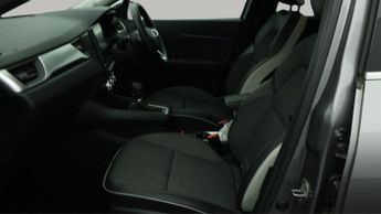 Renault Captur TECHNO E-TECH