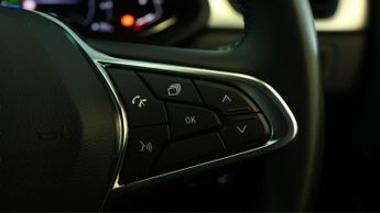 Renault Captur TECHNO E-TECH