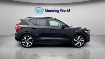 Volvo XC40 RECHARGE PRO TWIN AWD