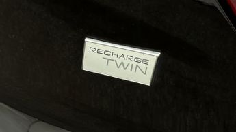 Volvo XC40 RECHARGE PRO TWIN AWD