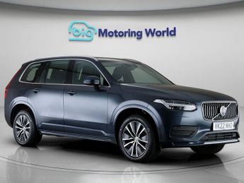 Volvo XC90 B5 MOMENTUM AWD