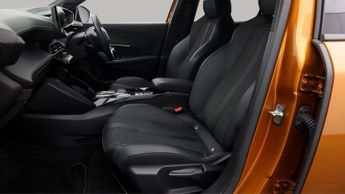 Peugeot E-2008 GT