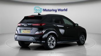 Hyundai KONA PREMIUM