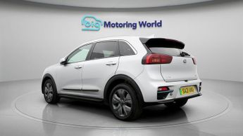 Kia Niro 4 PLUS