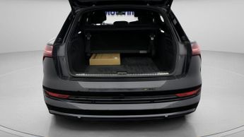 Audi e-tron QUATTRO BLACK EDITION