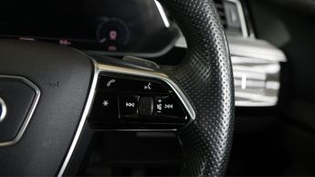 Audi e-tron QUATTRO BLACK EDITION