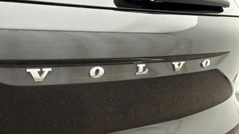 Volvo XC40 RECHARGE T5 R-DESIGN