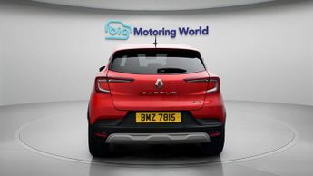 Renault Captur EVOLUTION E-TECH