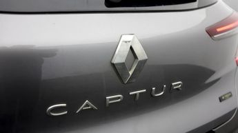 Renault Captur EVOLUTION E-TECH