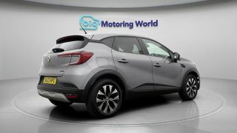 Renault Captur EVOLUTION E-TECH