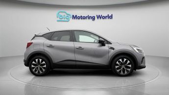 Renault Captur EVOLUTION E-TECH