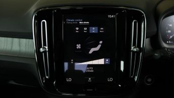 Volvo XC40 B4 INSCRIPTION AWD