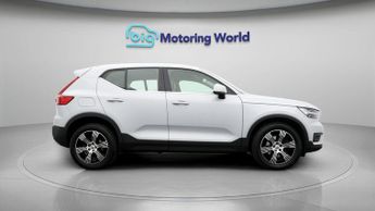 Volvo XC40 B4 INSCRIPTION AWD