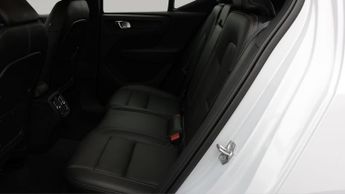 Volvo XC40 B4 INSCRIPTION AWD