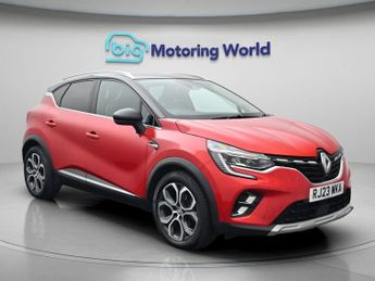 Renault Captur TECHNO E-TECH
