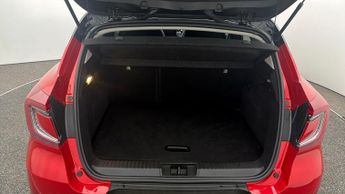 Renault Captur TECHNO E-TECH