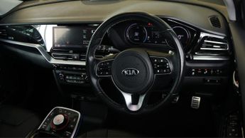 Kia Niro 4 PLUS