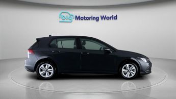 Volkswagen Golf LIFE ETSI DSG