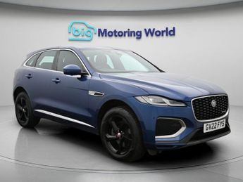 Jaguar F-Pace R-DYNAMIC S