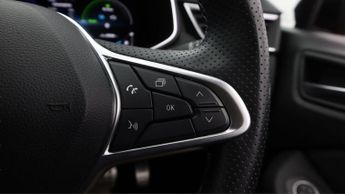 Renault Clio ESPRIT ALPINE E-TECH