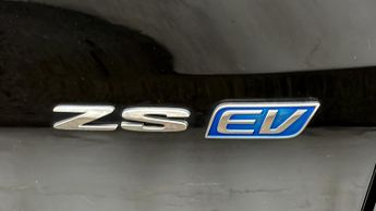 MG MG ZS SE