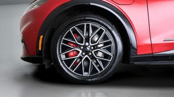 Ford Mustang Mach-E PREMIUM