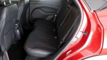 Ford Mustang Mach-E PREMIUM