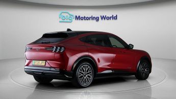 Ford Mustang Mach-E PREMIUM