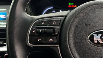 Kia Niro 4 PLUS