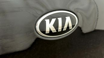 Kia Niro 4 PLUS