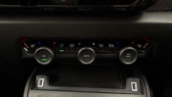 Citroen e-C4 SHINE PLUS