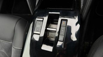 Citroen e-C4 SHINE PLUS