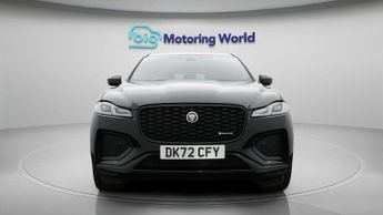 Jaguar F-PACE R-DYNAMIC SE