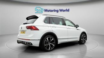 Volkswagen Tiguan R-LINE TDI DSG