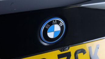 BMW 3 Series 330E SPORT