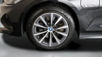 BMW 3 Series 330E SPORT