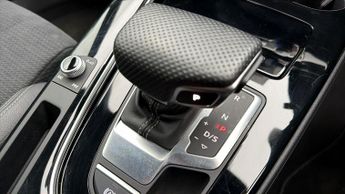 Audi A4 TDI S LINE BLACK EDITION