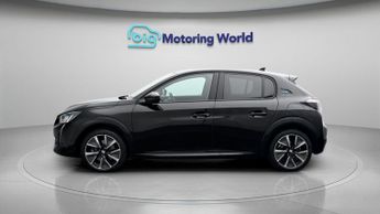 Peugeot E-208 GT