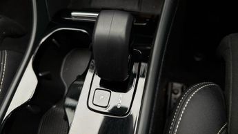 Volvo C40 RECHARGE CORE
