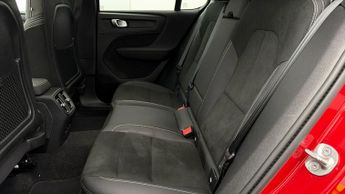 Volvo C40 RECHARGE CORE