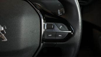 Peugeot E-2008 ACTIVE PREMIUM PLUS