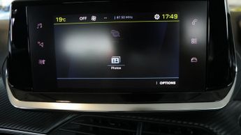 Peugeot E-2008 ACTIVE PREMIUM PLUS