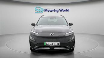 Hyundai KONA PREMIUM