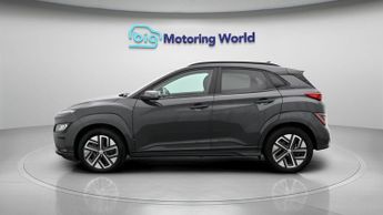 Hyundai KONA PREMIUM