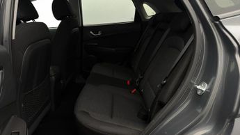 Hyundai KONA PREMIUM