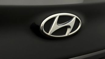 Hyundai KONA PREMIUM