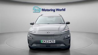 Hyundai KONA PREMIUM