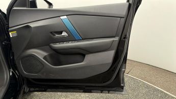 Citroen e-C4 SHINE PLUS