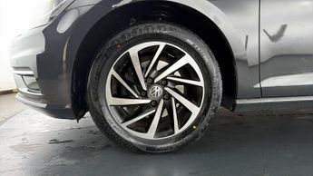 Volkswagen Golf MATCH EDITION TDI DSG